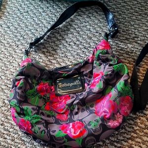 Betseyville skull & rose purse